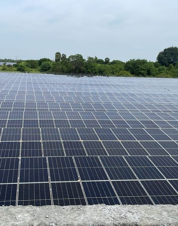 4727422f E15c 426d A743 F3cf6f5bb7da 570x724